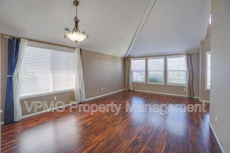 7205 Ne 159th Ave - Photo 7 of 47