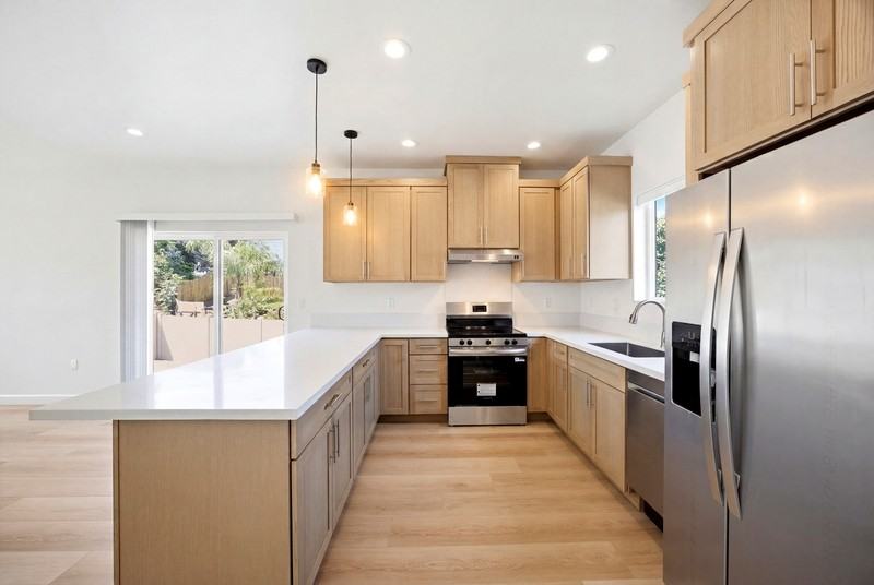 9094 Los Coches Rd - Photo 6 of 17