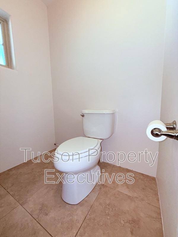 2925 N Estrella Ave - Photo 6 of 23