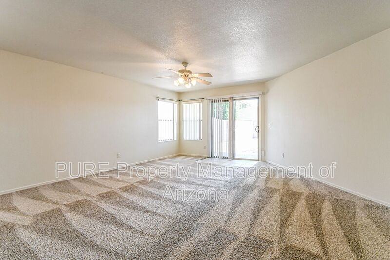 673 S Porter St - Photo 6 of 33