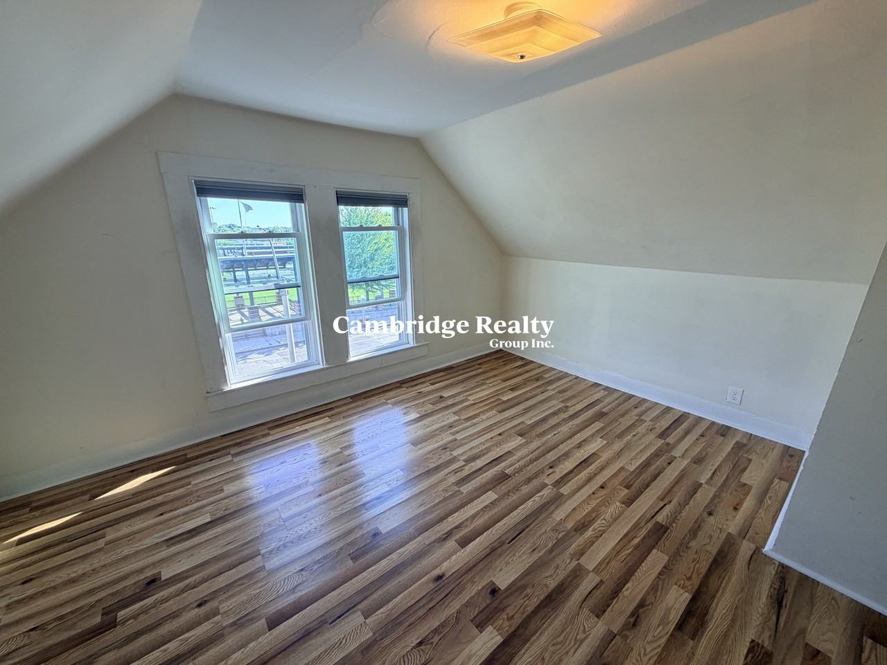 543 Broadway #3A - Photo 2 of 15