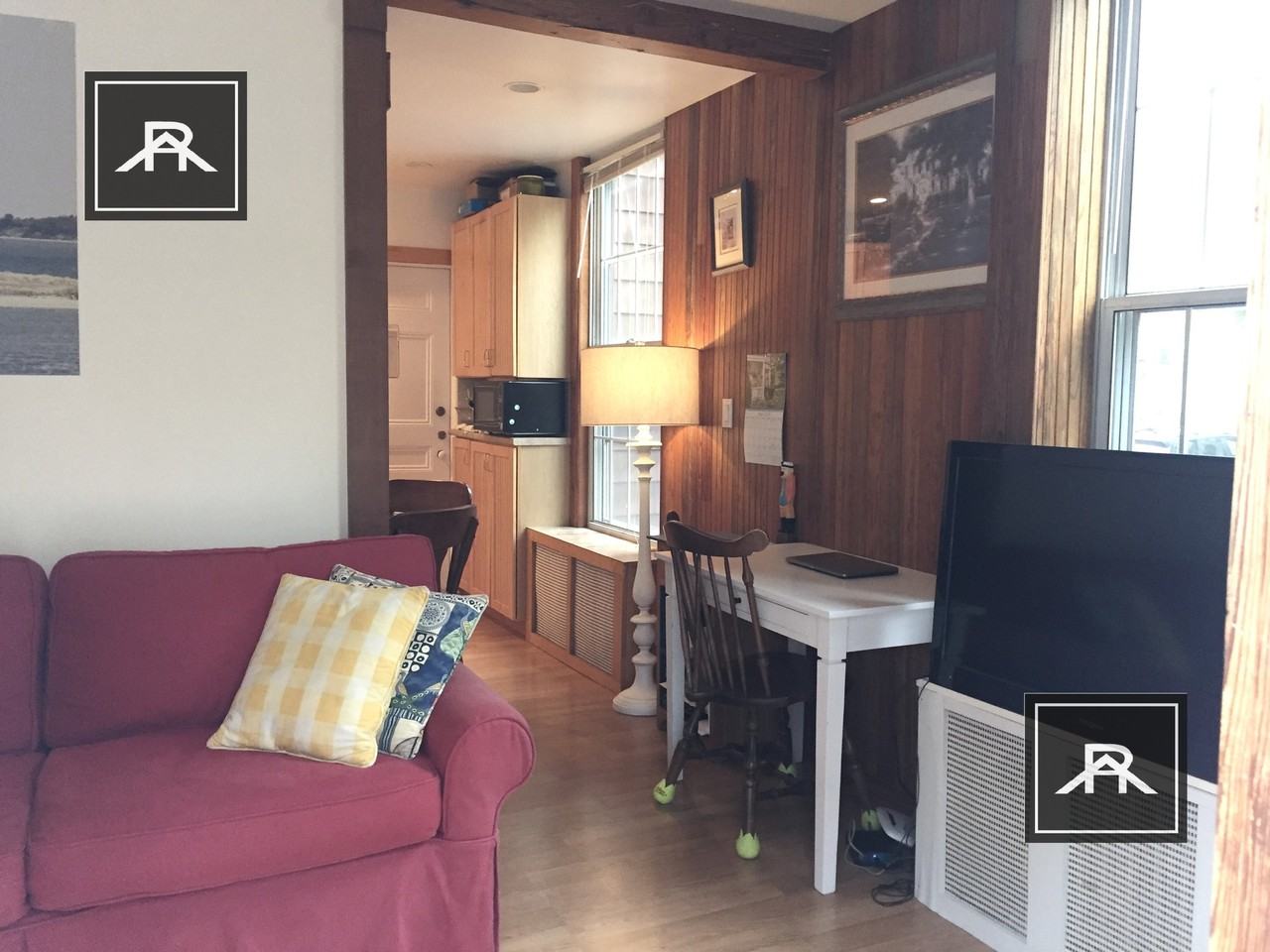 9 Mount Ida St #1R - Photo 5 of 7