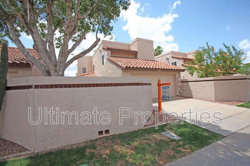 10853 E Yucca St - Photo 2 of 25