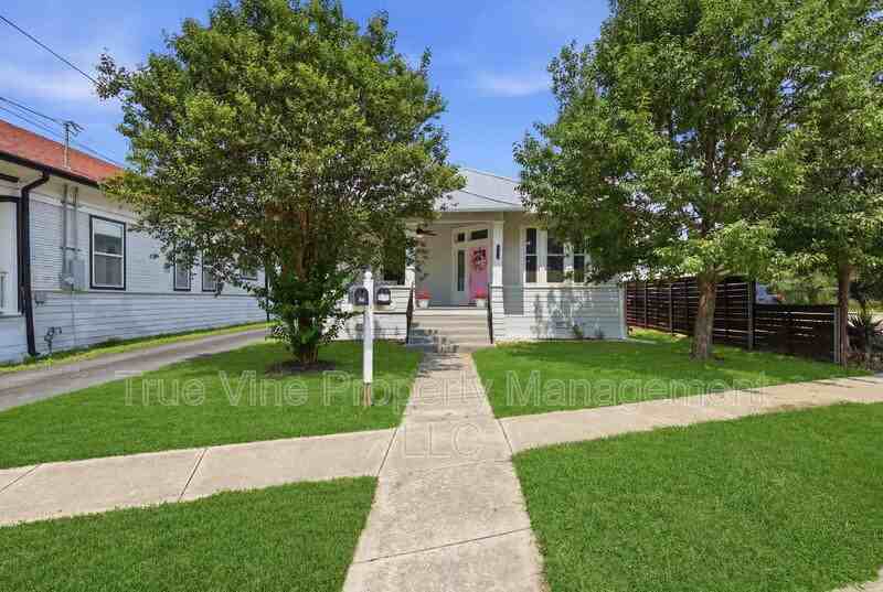 2007 S Presa St - Photo 3 of 34