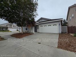 featured image of 4888 Ellington St