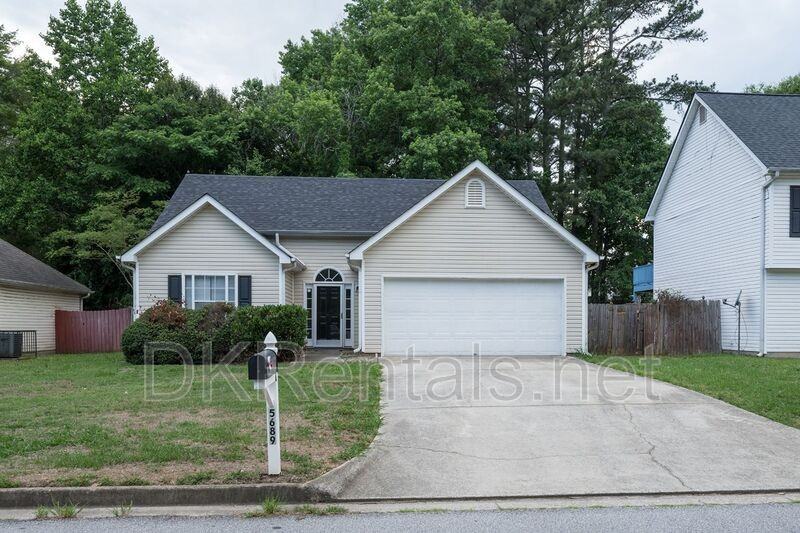 5689 Isleworth Way