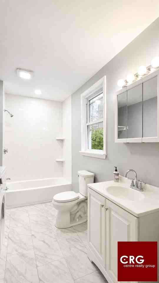 196 Dorchester St - Photo 6 of 14