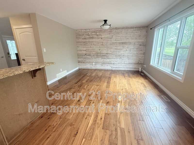 21248-96 Avenue Nw - Photo 5 of 19