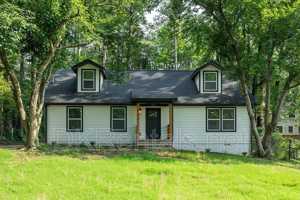 featured image of 737 Helen St Nw