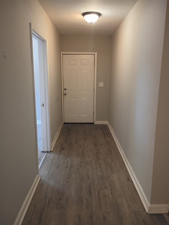 1604 W Galbraith Rd #F - Photo 2 of 6