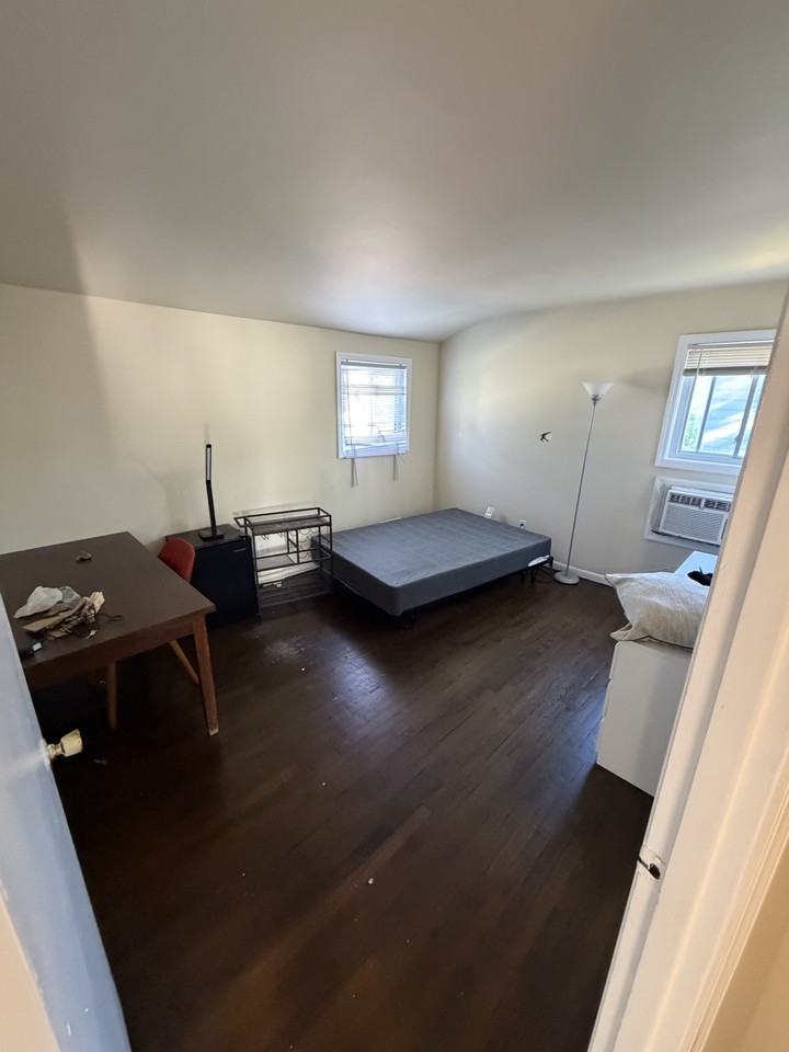 364 Broadway - Photo 5 of 11