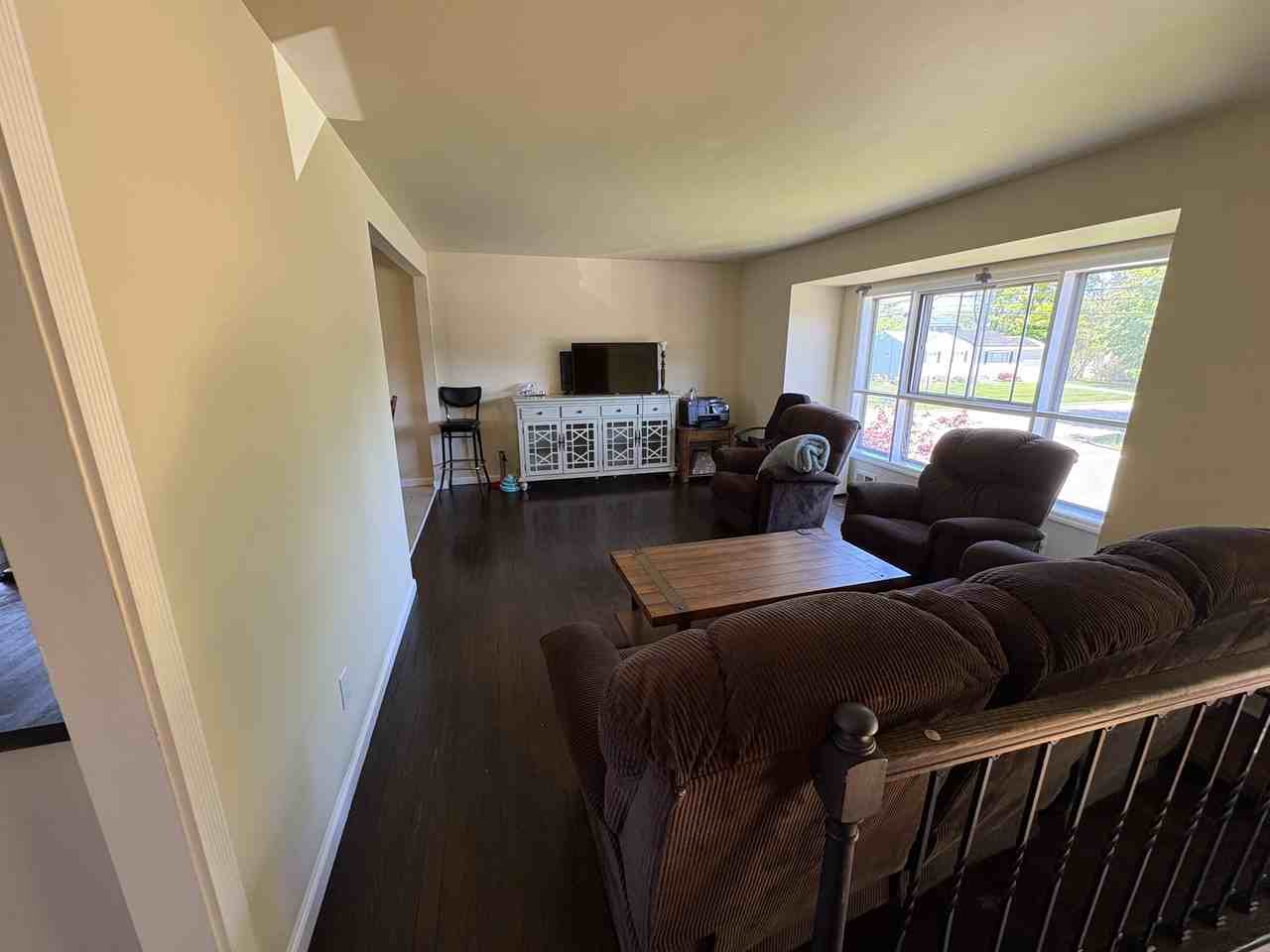 364 Broadway - Photo 2 of 11