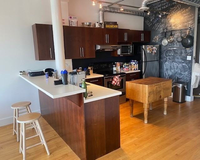 110 Princess St #506 - Photo 2 of 13