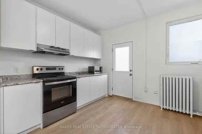 922 Queen St E #2 - Photo 3 of 13