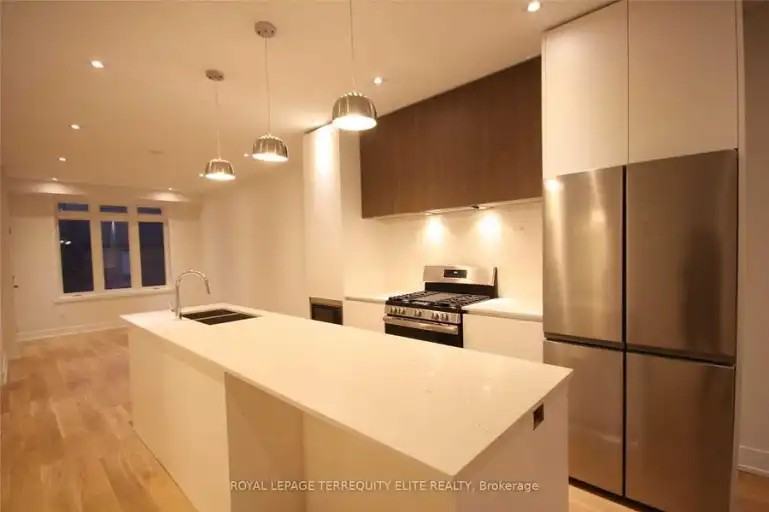 34 Saint Paul St - Photo 4 of 11
