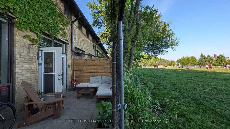 347 Sorauren Ave #122 - Photo 2 of 18