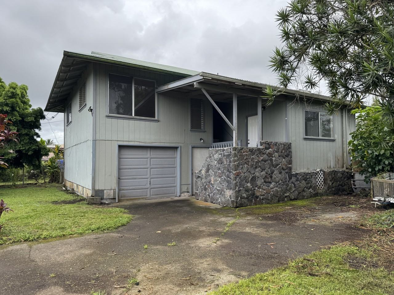 16-2076 King Kamehameha Blvd #A - Photo 2 of 14