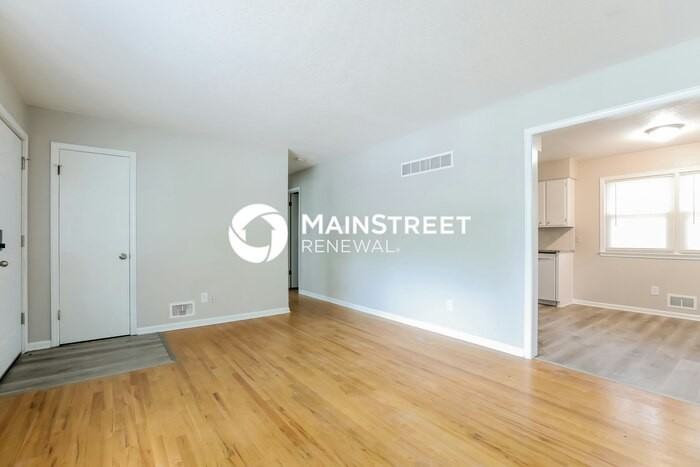 3610 S Pope Ave - Photo 4 of 17