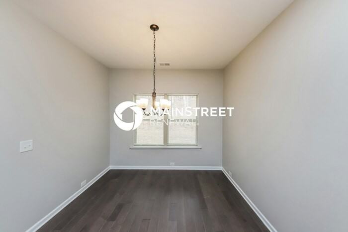 206 Arbor Dr - Photo 6 of 17
