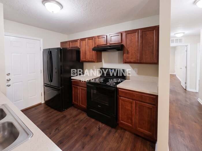 7600 Free Ave - Photo 6 of 22