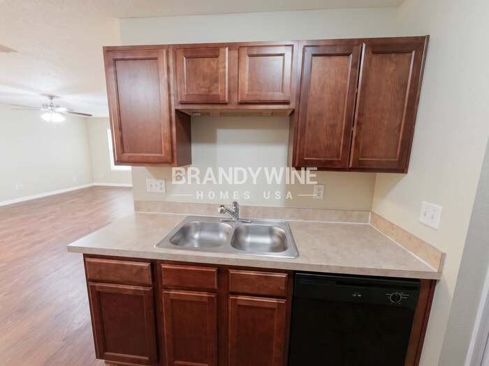 7600 Free Ave - Photo 7 of 22