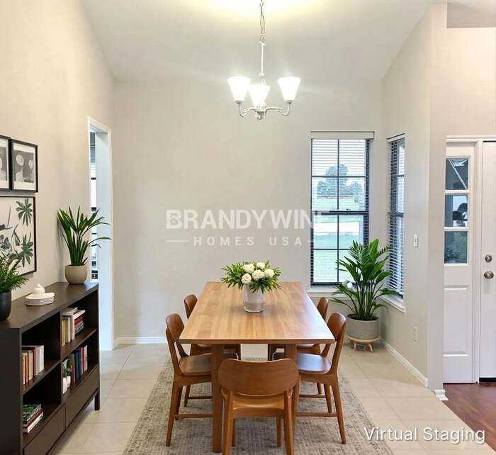 3363 Hampstead Dr - Photo 6 of 17