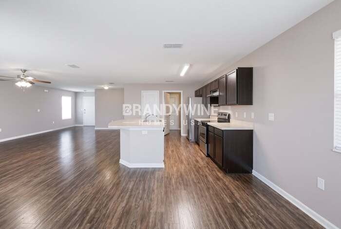 1832 James Madison Ct - Photo 6 of 22