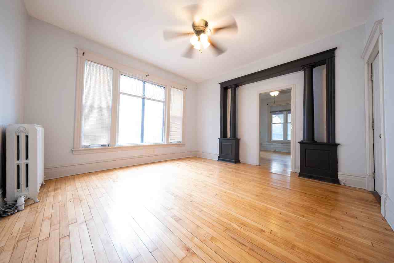 17th Street East, Minneapolis (918, Unit 1) ES KZ1 - Photo 4 of 21