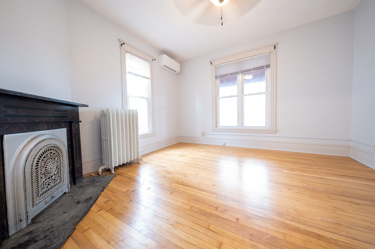17th Street East, Minneapolis (918, Unit 1) ES KZ1 - Photo 6 of 21