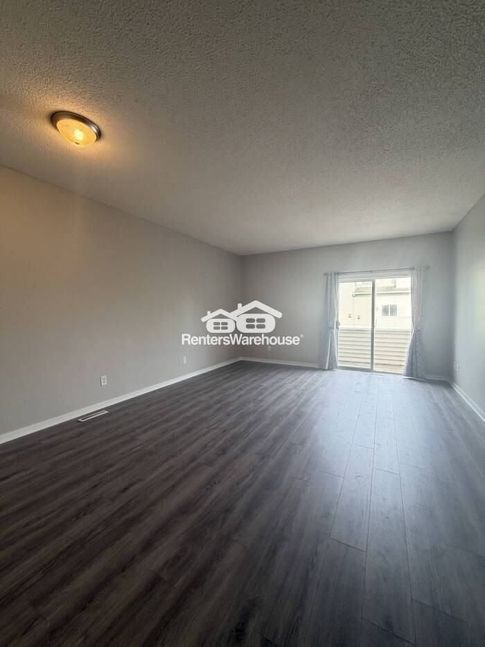 8632 Savanna Oaks Bay #C - Photo 7 of 25