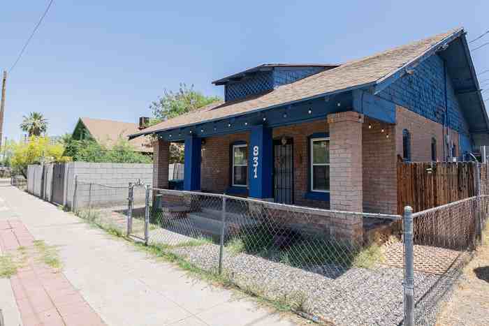 831 N 10th St - Photo 3 of 28