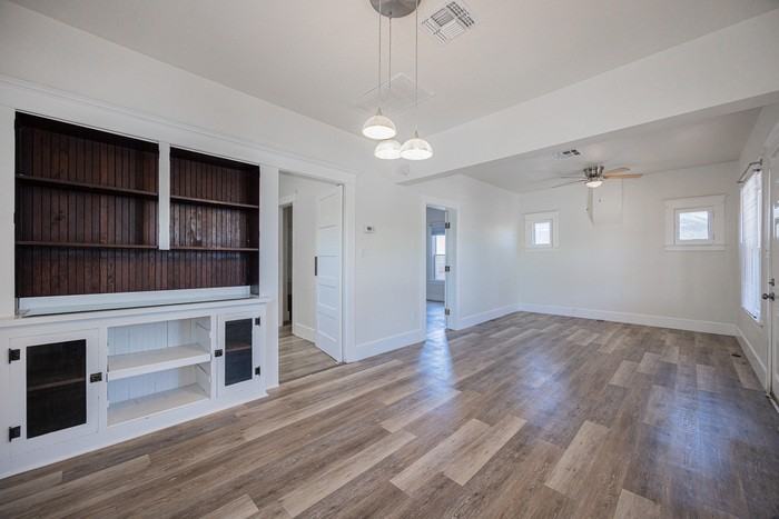 831 N 10th St - Photo 4 of 28