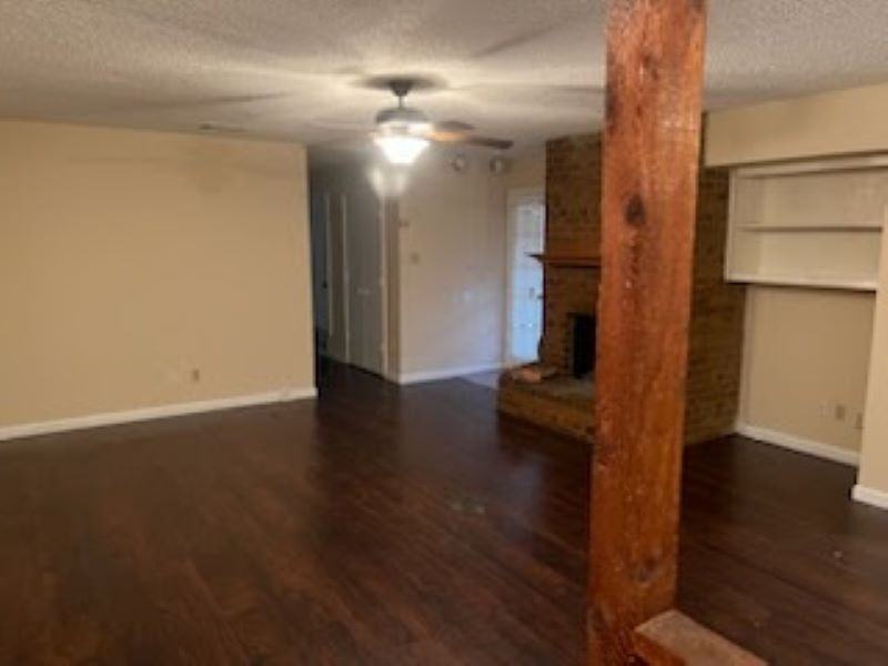121 Wildwood Drive - Photo 4 of 8