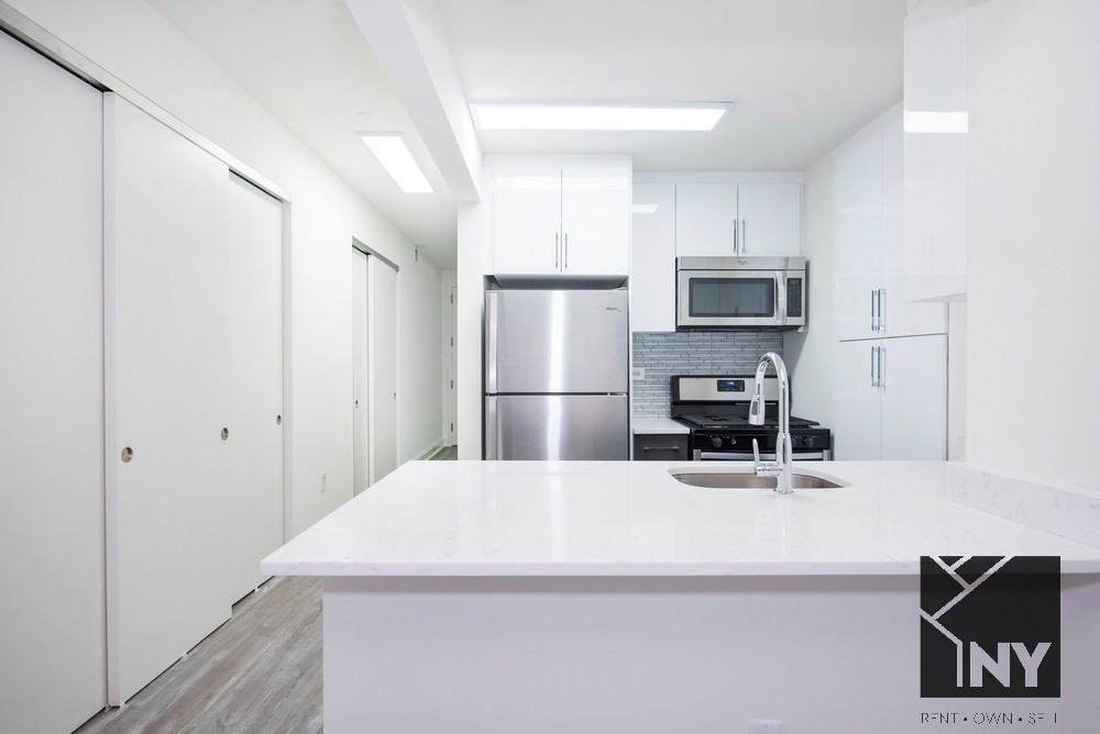 Hanover Sq #10X - Photo 2 of 9