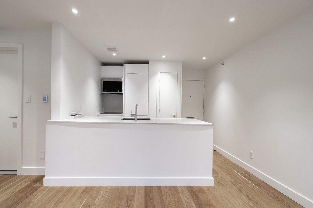 109 Indian Road - Photo 4 of 11