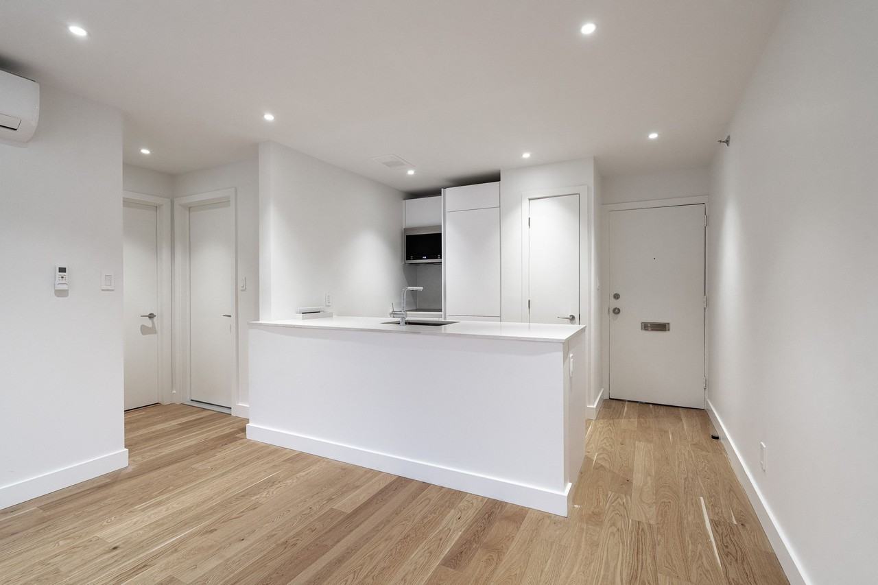 109 Indian Road - Photo 5 of 11