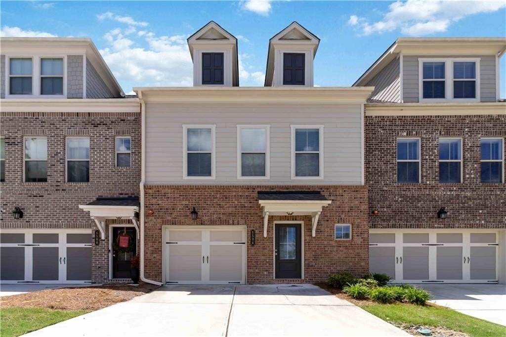 6504 Brooklake Ct
