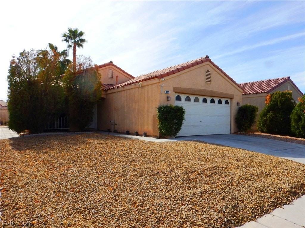 693 Salt Flats Cir - Photo 2 of 50