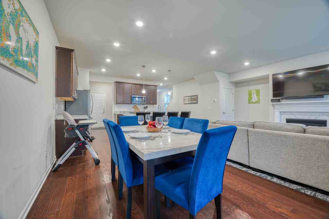 2832 Fairgrove Crescent Dr - Photo 7 of 30