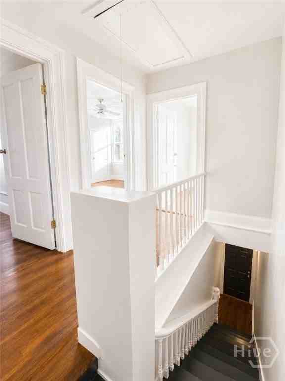 516 W 38th St #1-2 - Photo 3 of 10