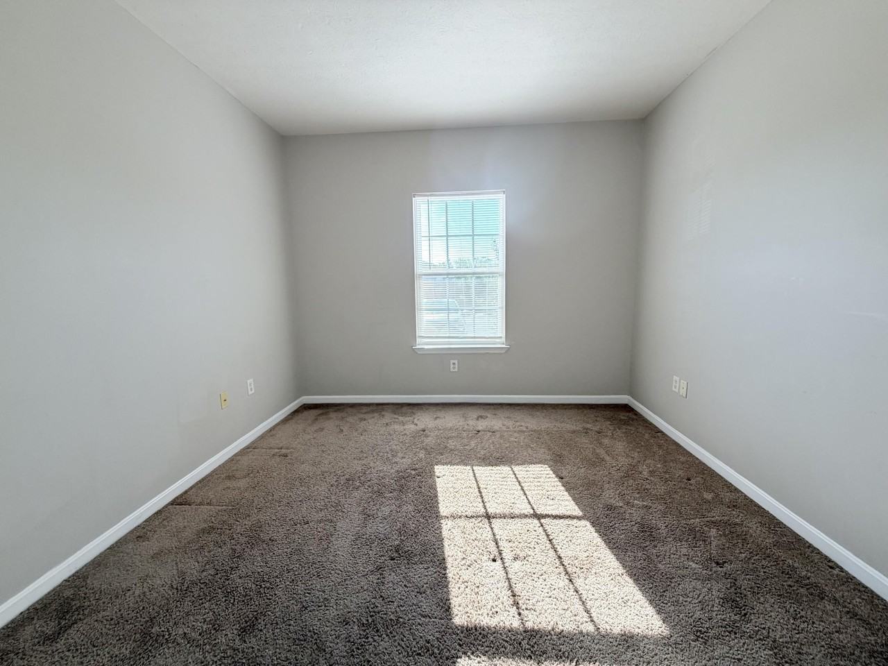 135 Woods Trl #2 - Photo 5 of 12