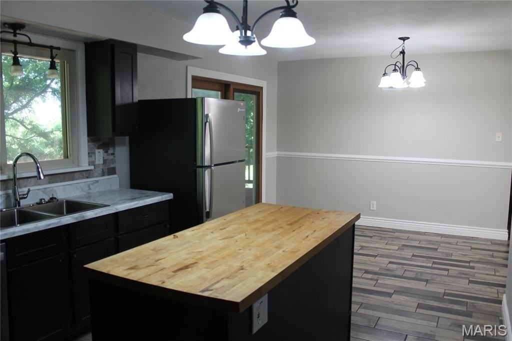 12170 Mckelvey Rd - Photo 3 of 11
