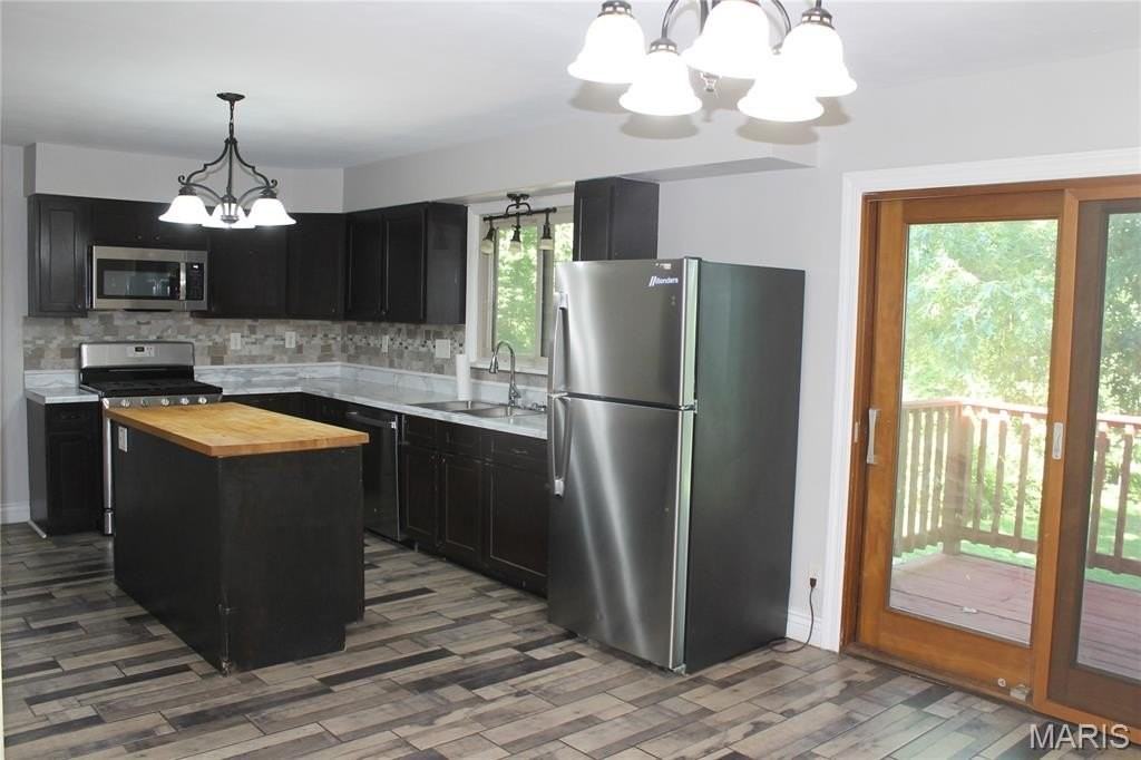 12170 Mckelvey Rd - Photo 4 of 11