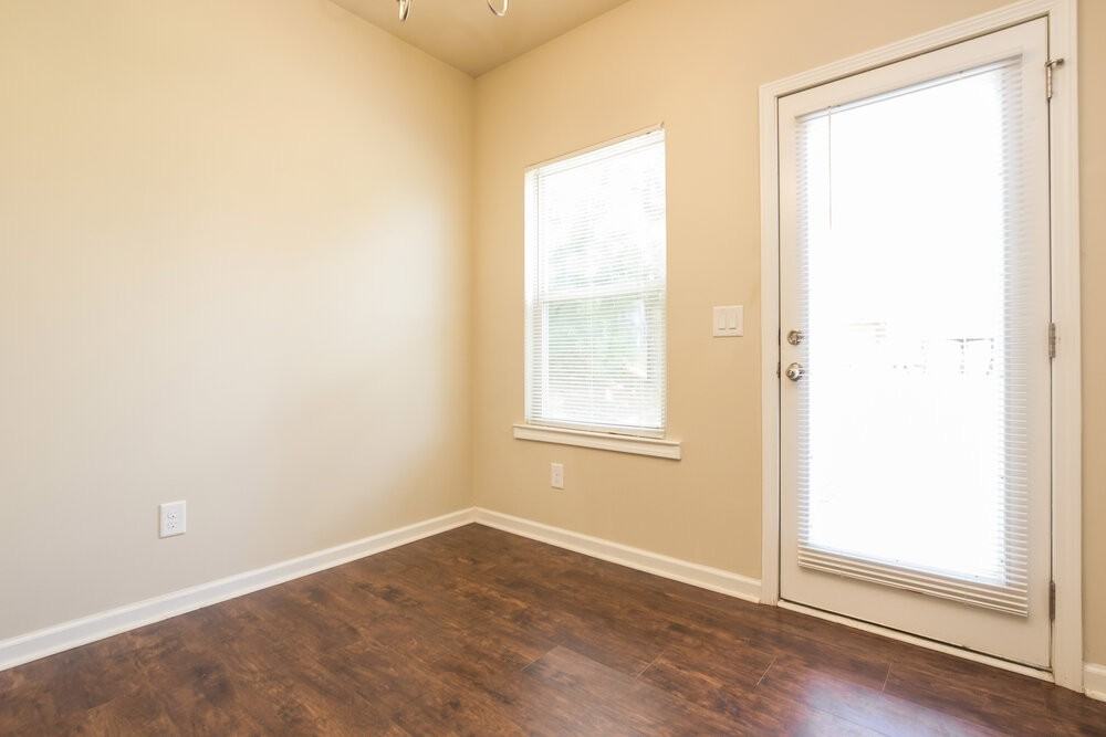 62 Prescott Dr - Photo 3 of 15