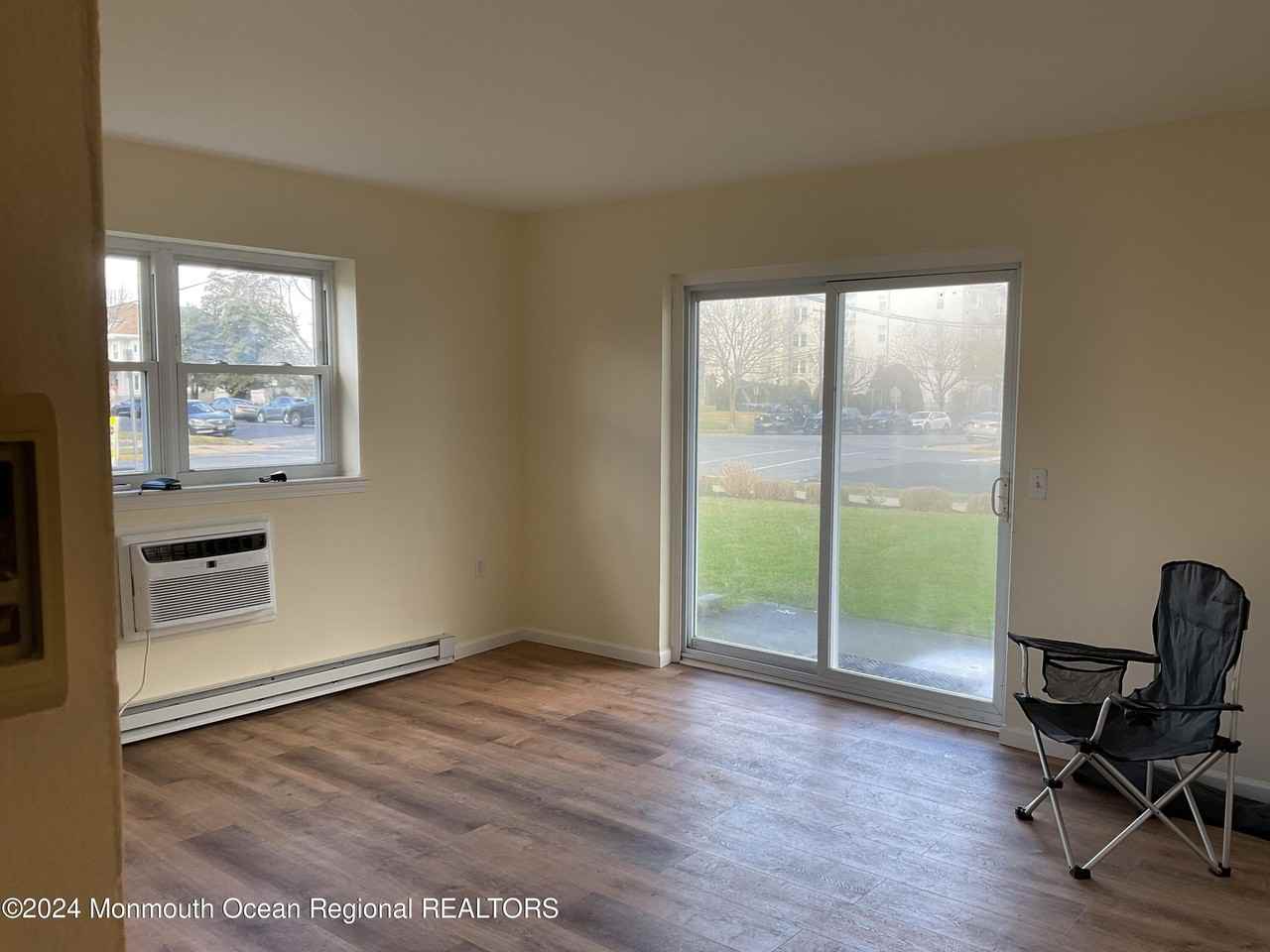 410 8th Ave #A2 - Photo 6 of 22
