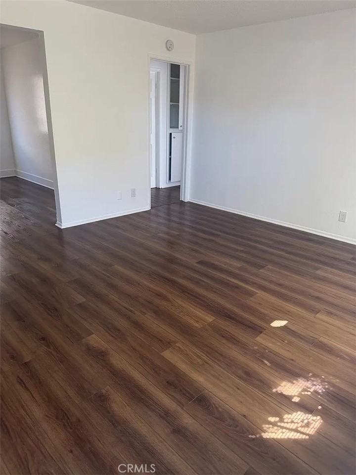 14505 Alburtis Ave - Photo 6 of 13