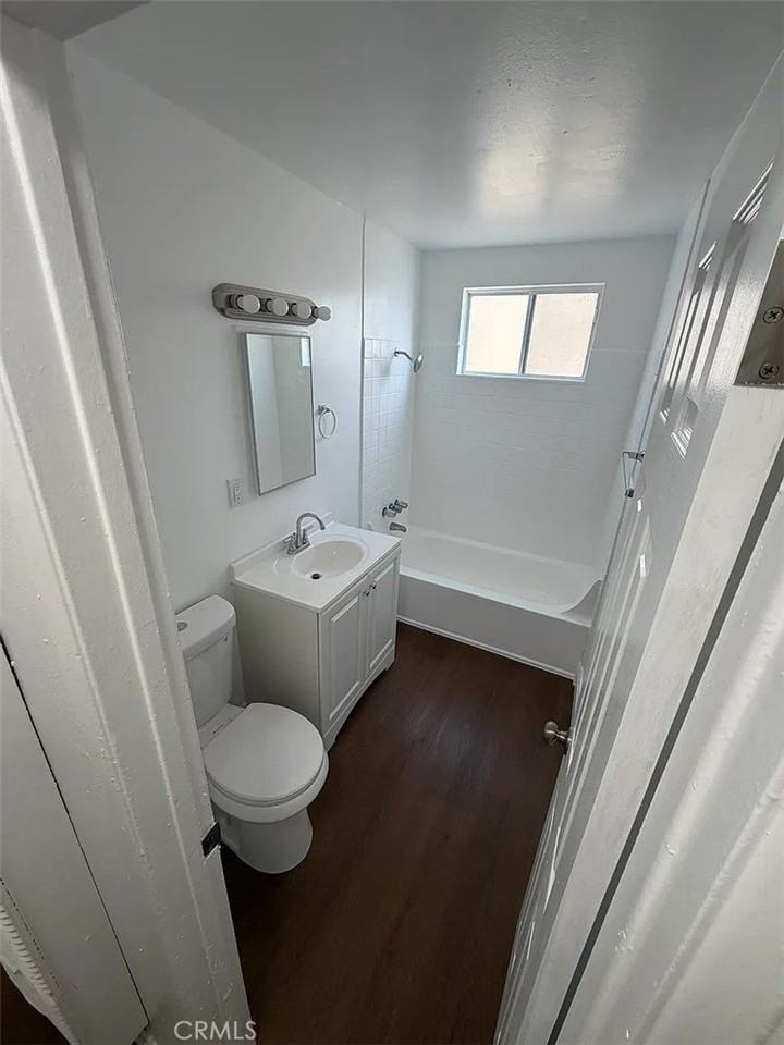 14505 Alburtis Ave - Photo 7 of 13