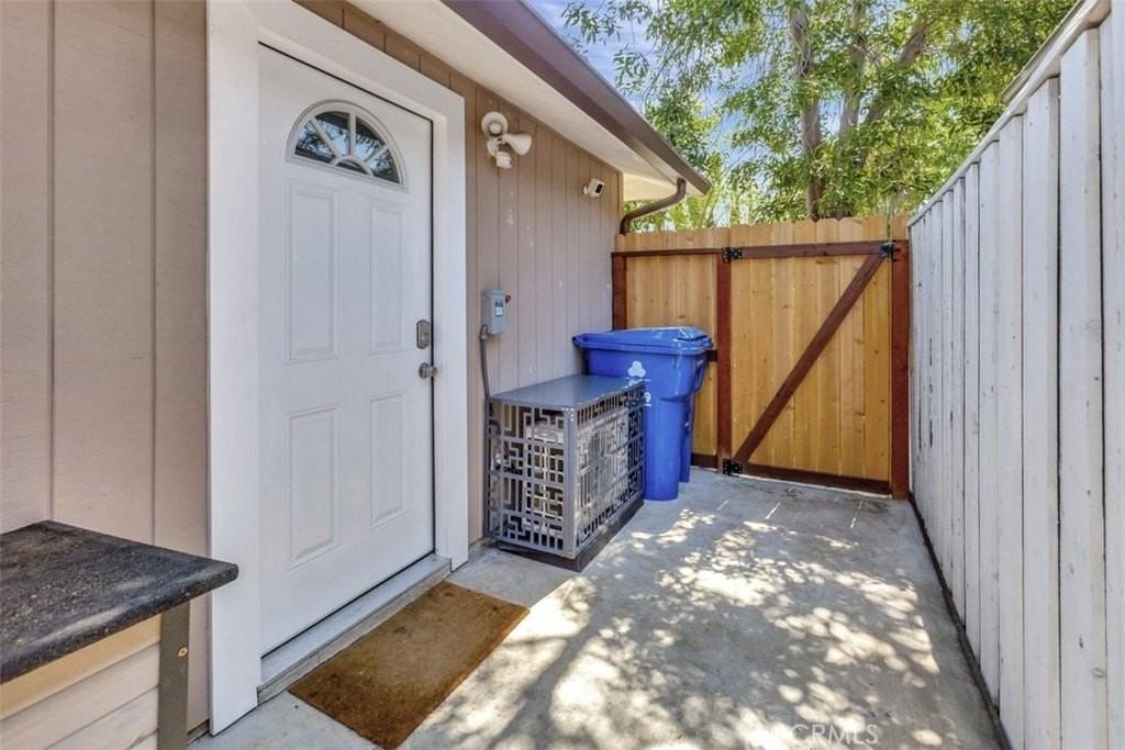 24019 Sylvan St #ADU - Photo 3 of 17