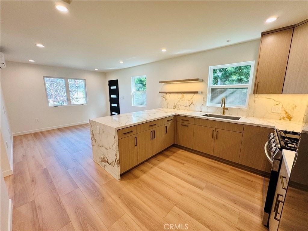 8513 Remmet Ave - Photo 7 of 15