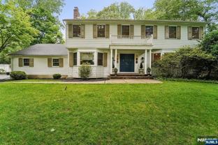 105 Deerhorn Ct - Photo 1 of 1